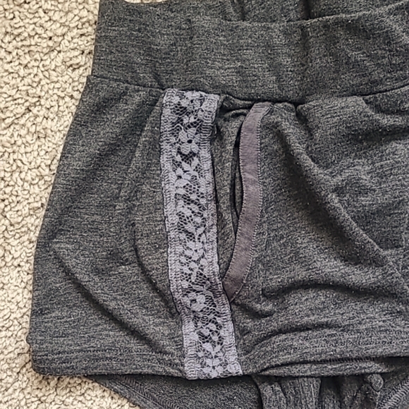 Victoria's Secret Gray Pajama Shorts - Picture 8 of 8